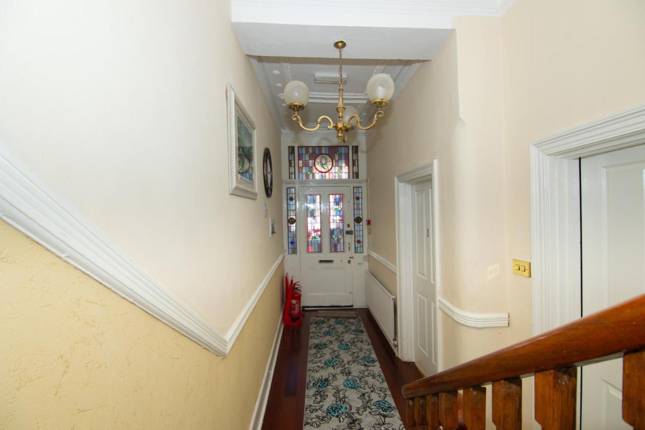 Victorian Woods Bnb Ilford Eksteriør billede