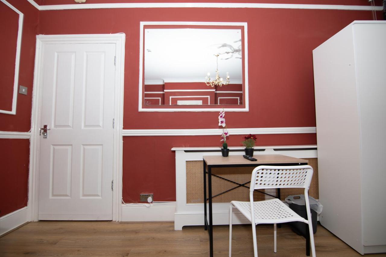 Victorian Woods Bnb Ilford Eksteriør billede